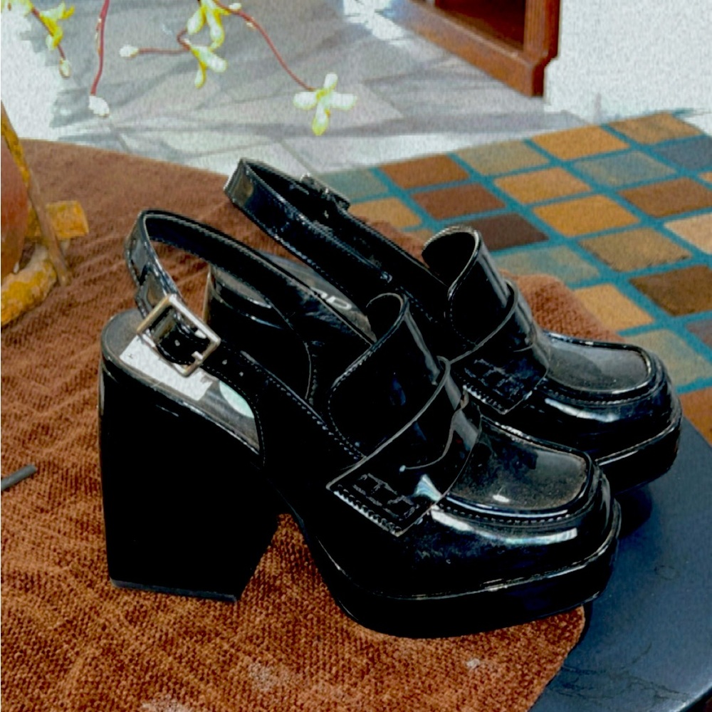 Platforms heels oxford’s